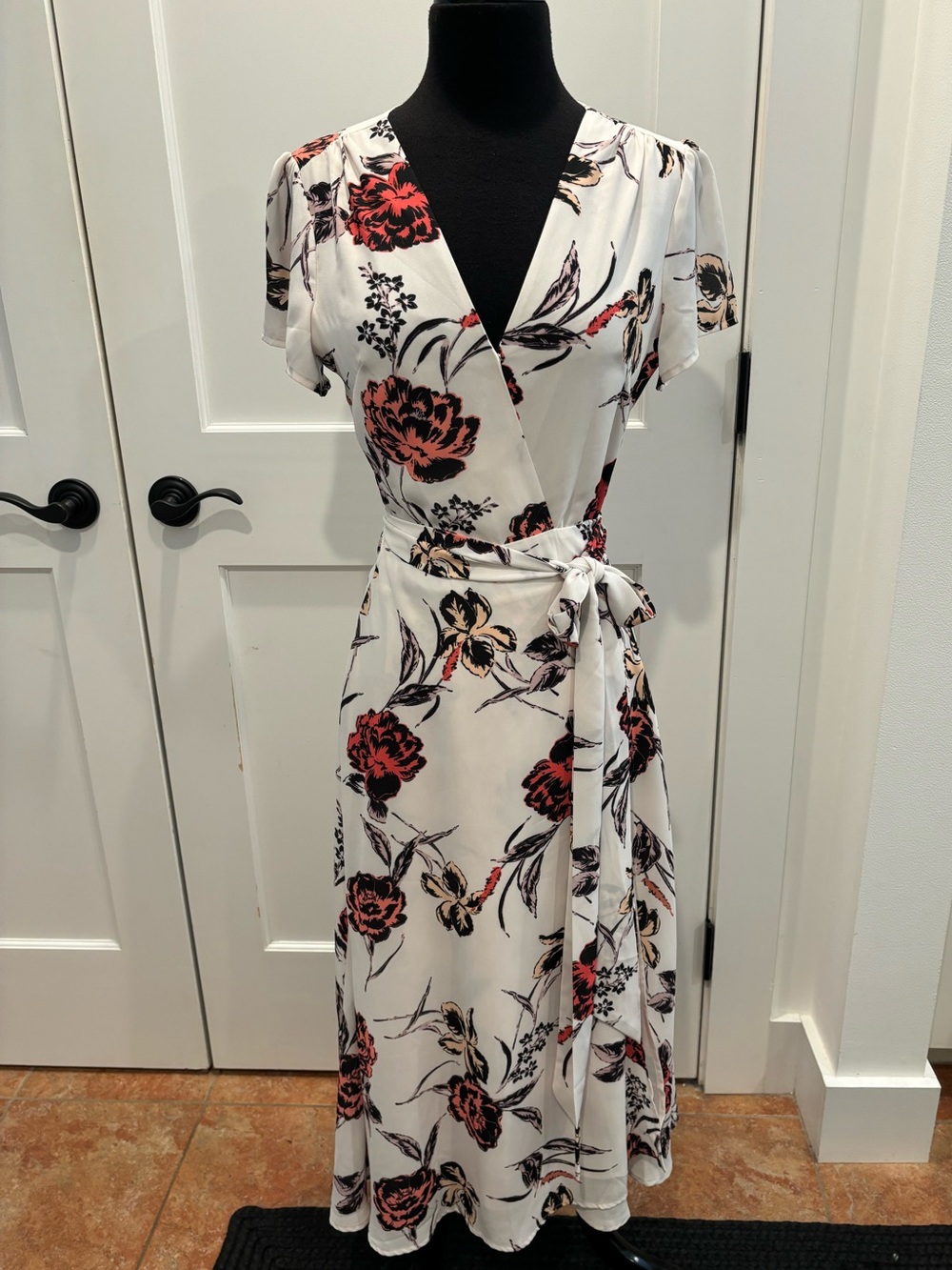 Yumi Kim NEW Spin Me Around Dress in Modern Muse Floral Wrap Dress Womens XS